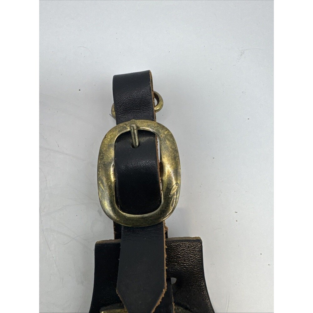 Lot Of 2 Vintage Leather Horse Hanging Strap 3 Brass Medallions 6 Total Medals - Picture 8 of 11